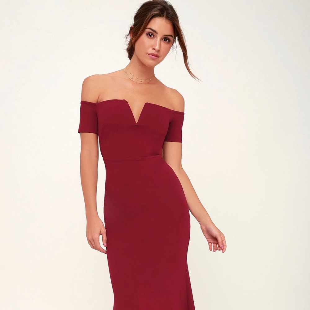 Lulu’s Lynne Burgundy Off-The-Shoulder Maxi Dress